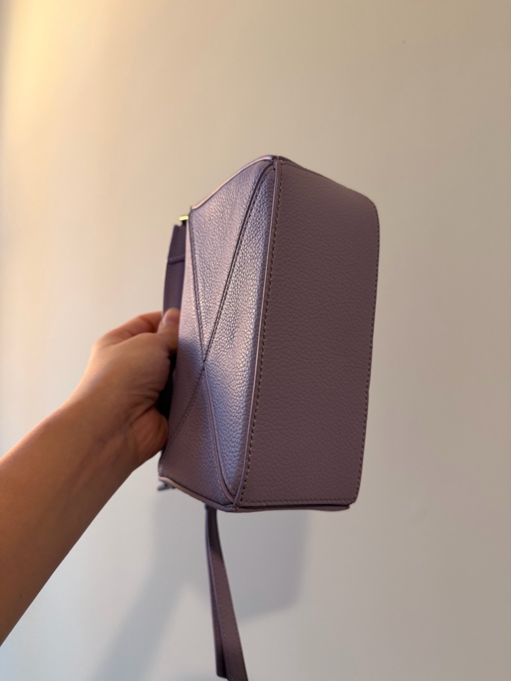 Loewe Puzzle Mini Crossbody Bag in Lilac - Picture 6 of 11